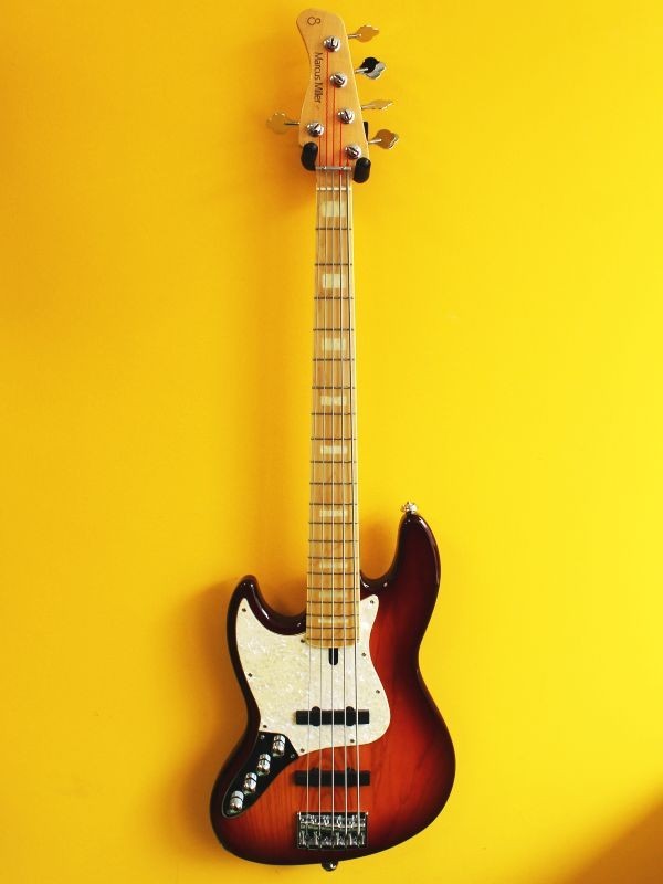 Marcus Miller V7 Swamp Ash 1st Gen Lefthanded